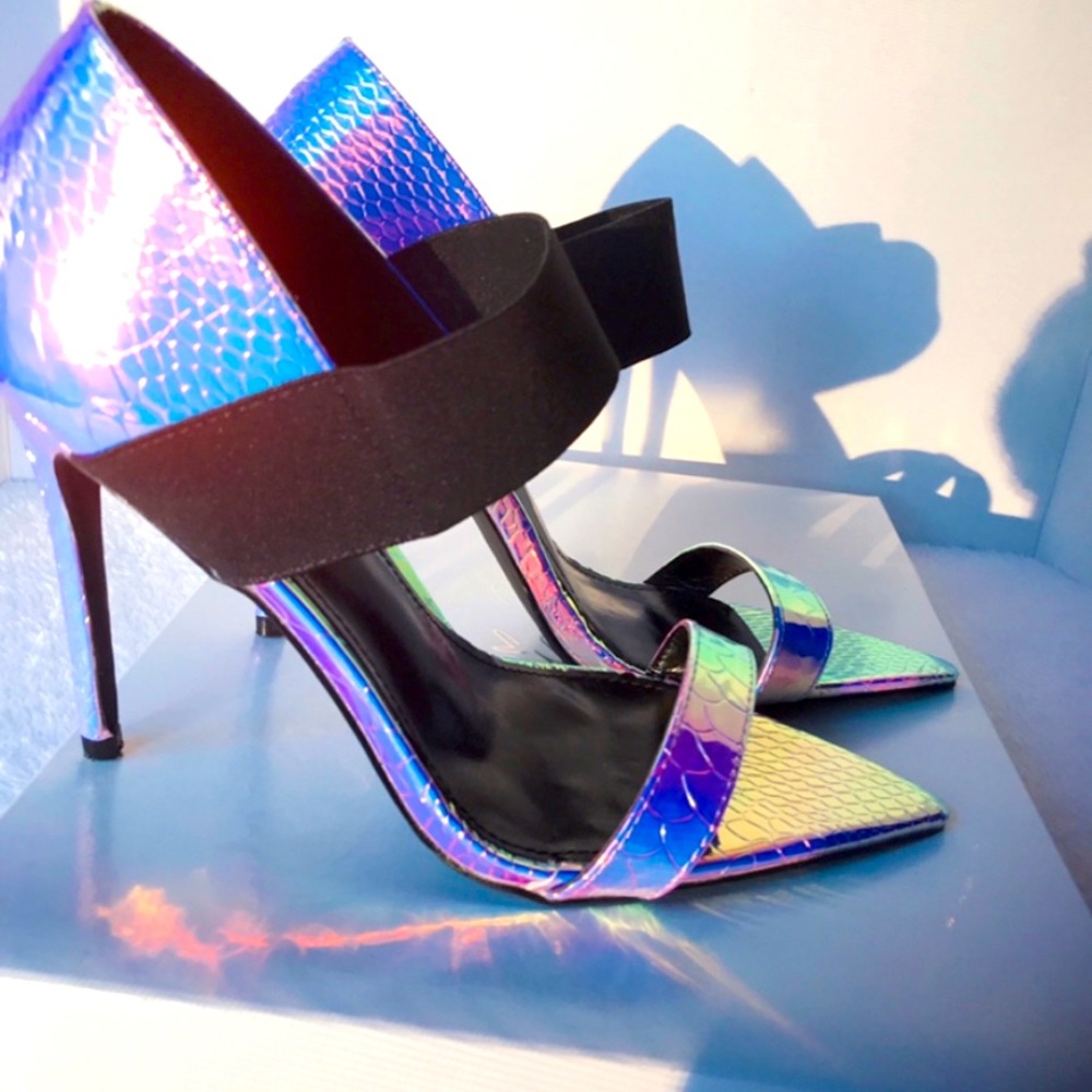 Purple Holographic Heels Size 7 - Picture 3 of 3